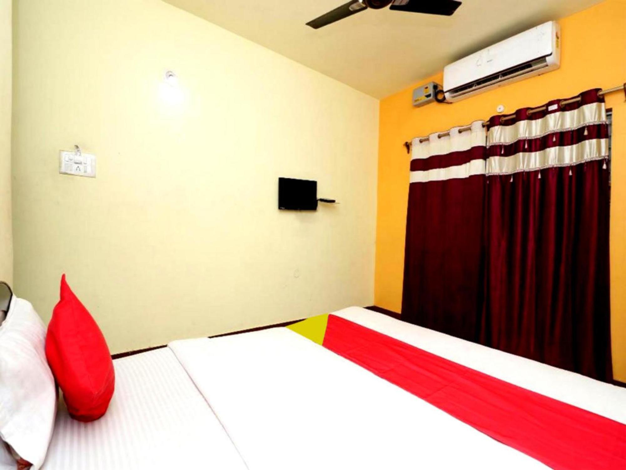 Hotel Shree Bhumi Puri - Near Sea Beach-Excellent Customer Choice-Best Seller By Morservices Екстер'єр фото