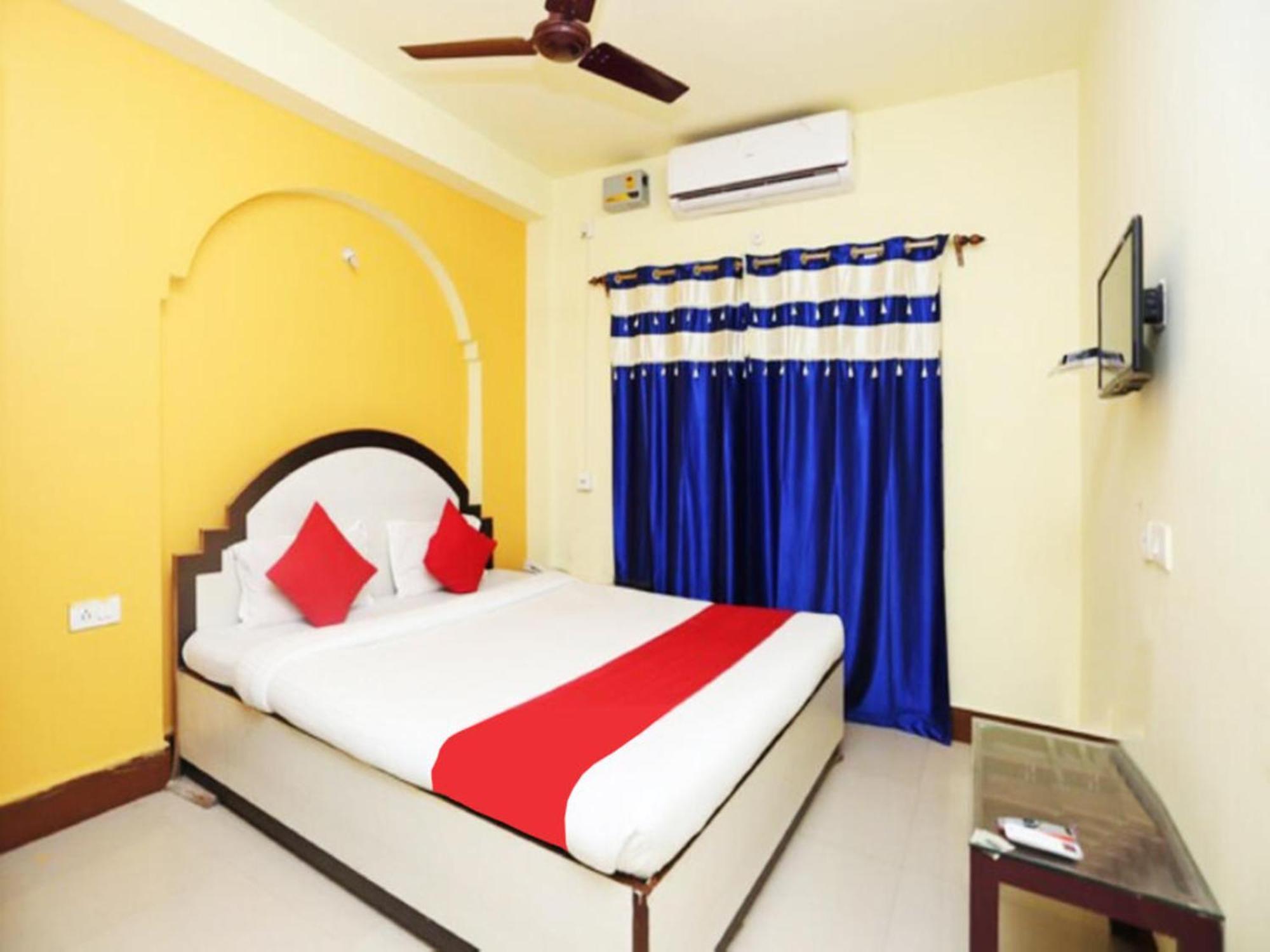 Hotel Shree Bhumi Puri - Near Sea Beach-Excellent Customer Choice-Best Seller By Morservices Екстер'єр фото